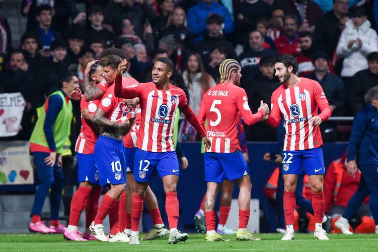 星空体育官网-今晚法甲焦点战，塞维利亚造点机会，管理层满意，赛程密集仍需轮换的简单介绍