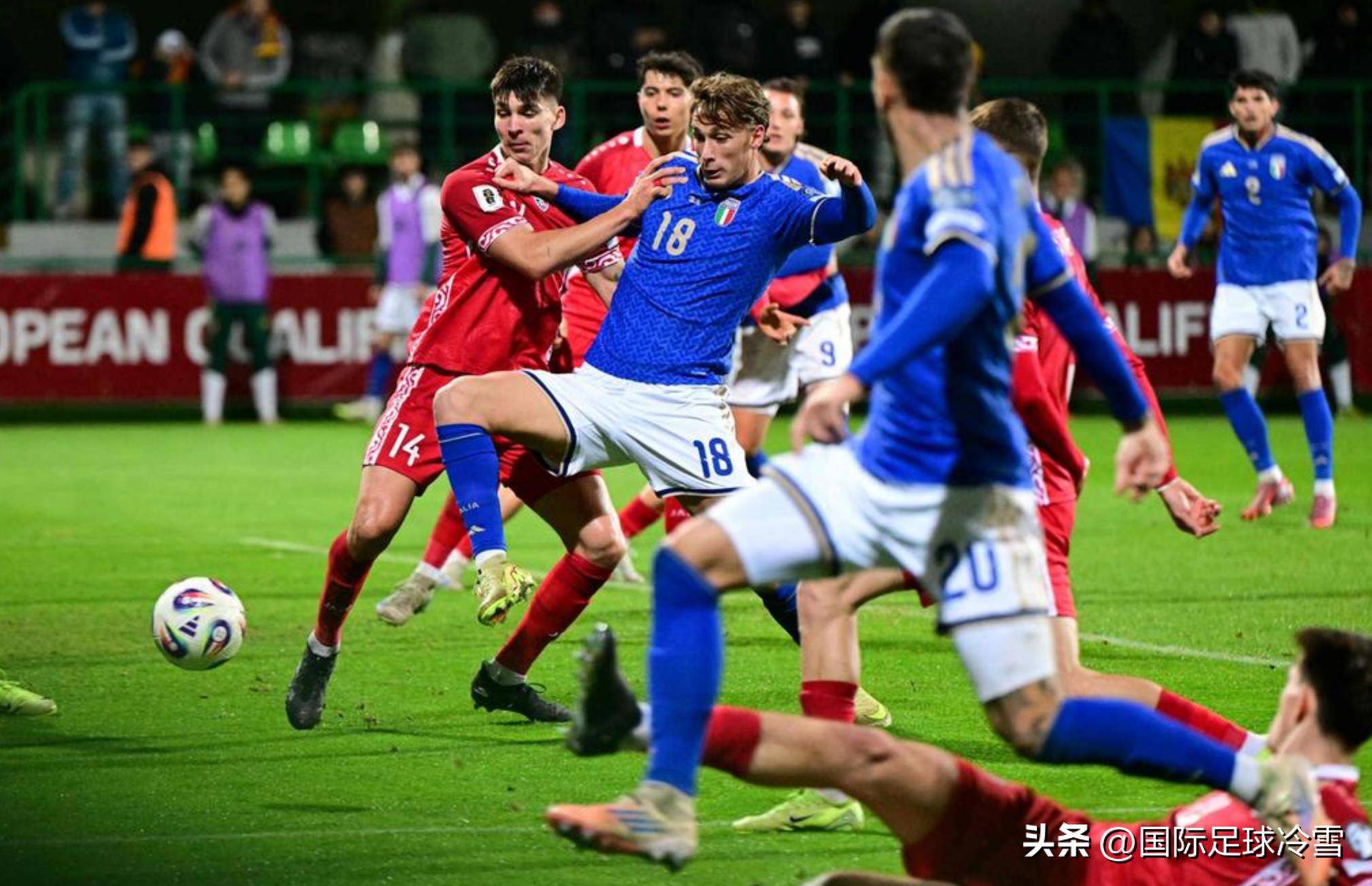 包含今夜国际米兰调整名单以备葡超，队长鼓劲环节打磨，气氛紧张，心理建设被强调的词条